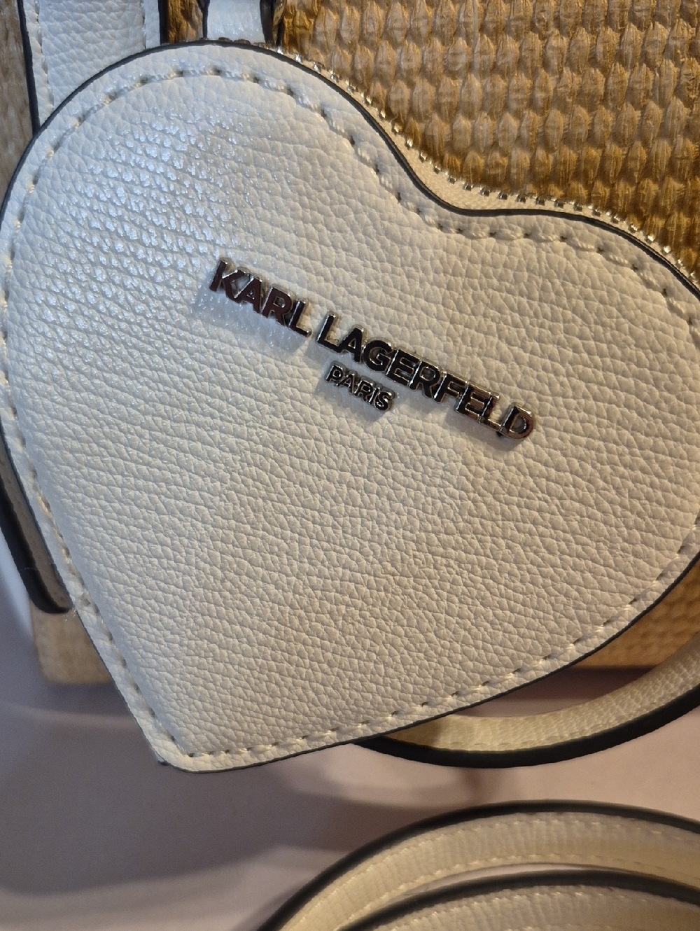 Karl Lagerfeld Tote with Heart Coin Pouch New - Picture 2 of 14